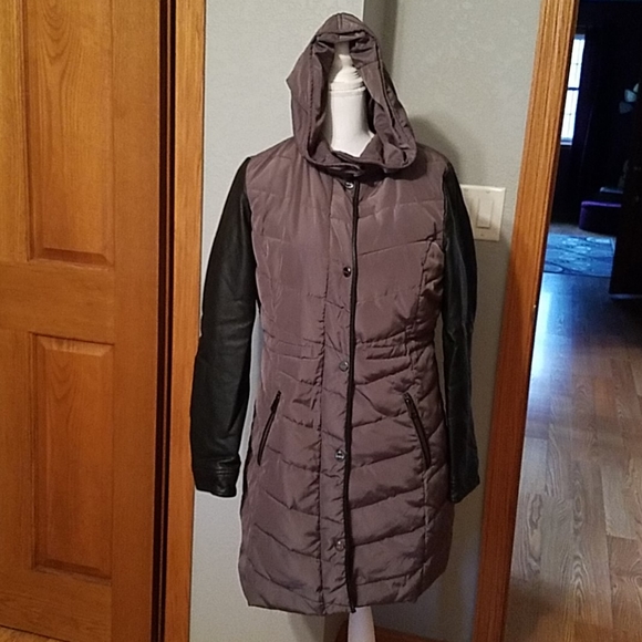 Bebe coat with faux leather sleeves, sz M - Picture 1 of 8